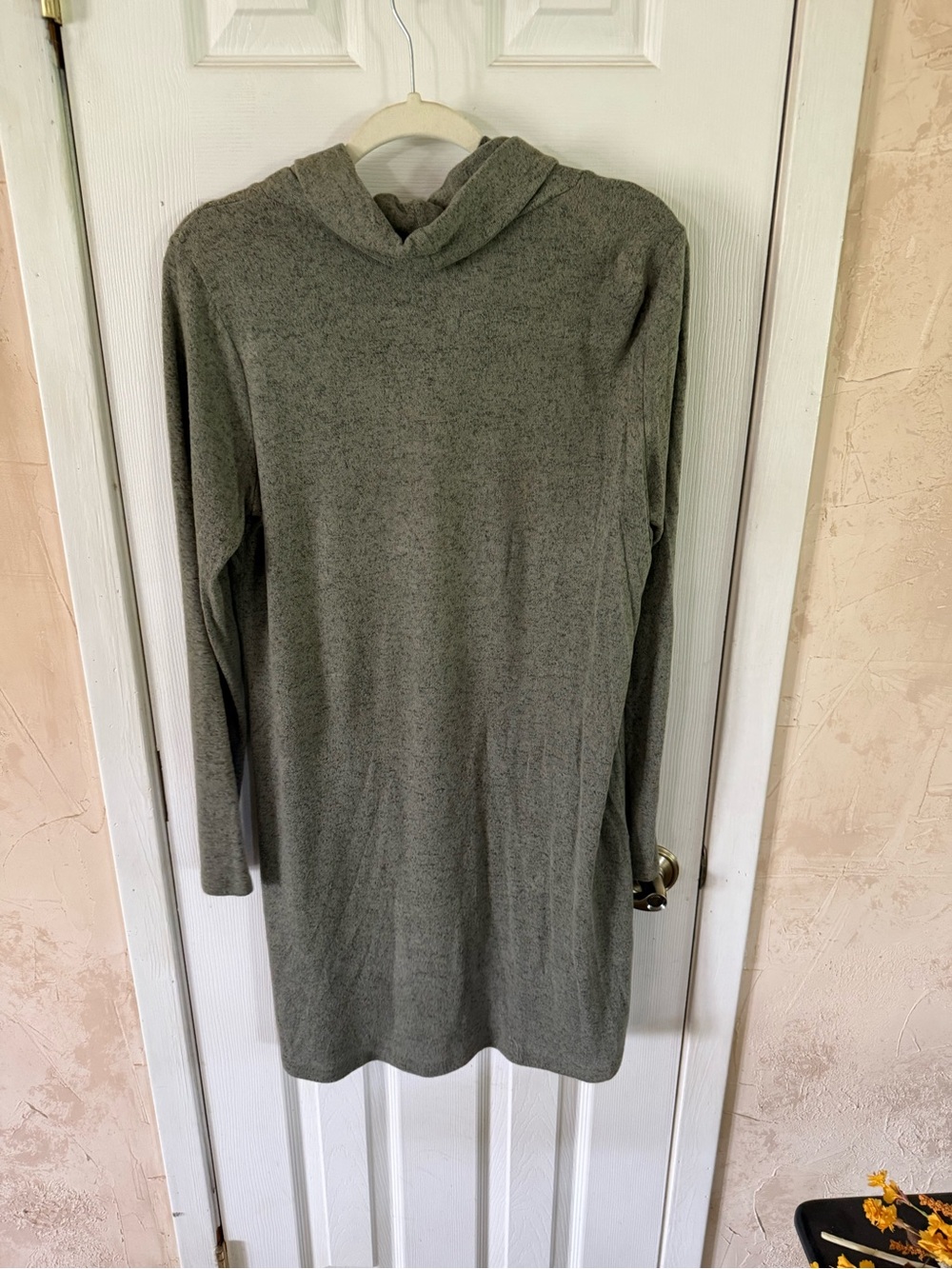 nine britton olive green cowl neck tunic - Picture 2 of 3